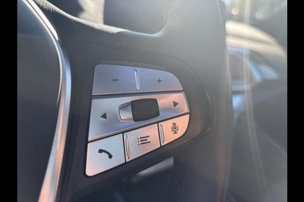 BMW iX3 High Executive 80 kWh | Panoramdak | Leder | Head up Display | Harman Kardon | Geheugenstoelen | Adaptive cruise control