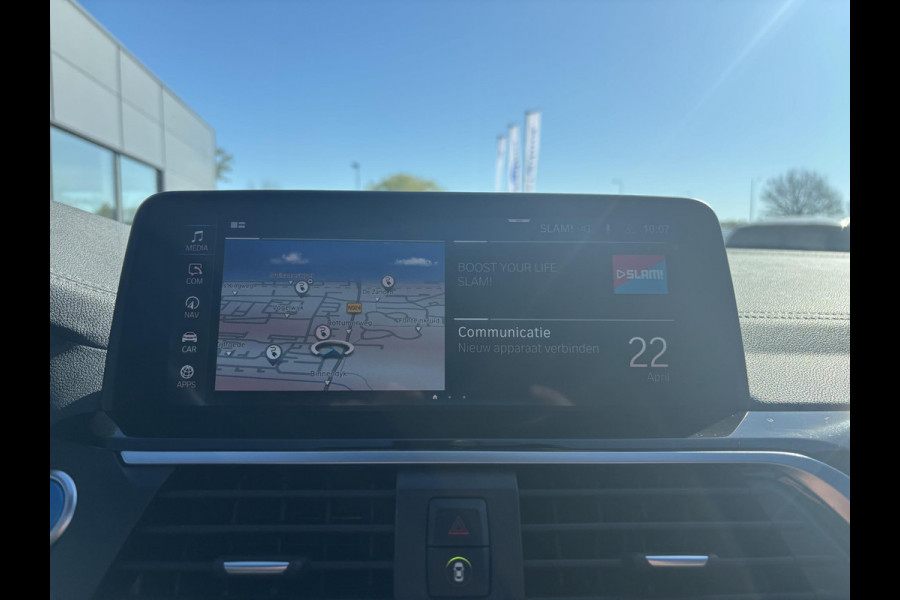 BMW iX3 High Executive 80 kWh | Panoramdak | Leder | Head up Display | Harman Kardon | Geheugenstoelen | Adaptive cruise control