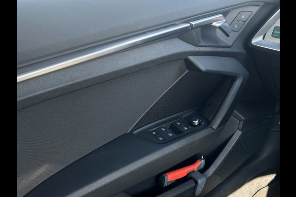 Audi A3 Sportback 30 TFSI Advanced edition | 1ste Eigenaar| Carplay | Navi |