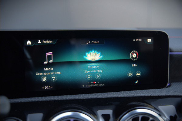 Mercedes-Benz CLA-Klasse Shooting Brake 180 Premium Plus AMG | Stoelverwarming | Parkeersensoren | Navigatie | Cruise Control | Keyless | Ambiance Verlichting | Climate Control