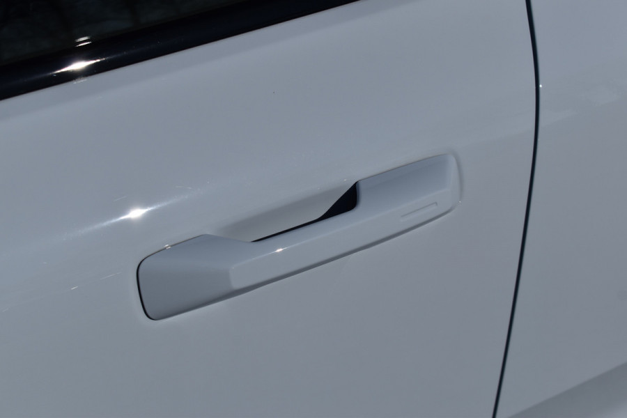 Volvo EX30 Extended Range 272PK Plus 69 kWh | ACC | Blis | H&K | Climate Pack | Camera | 19"LMV