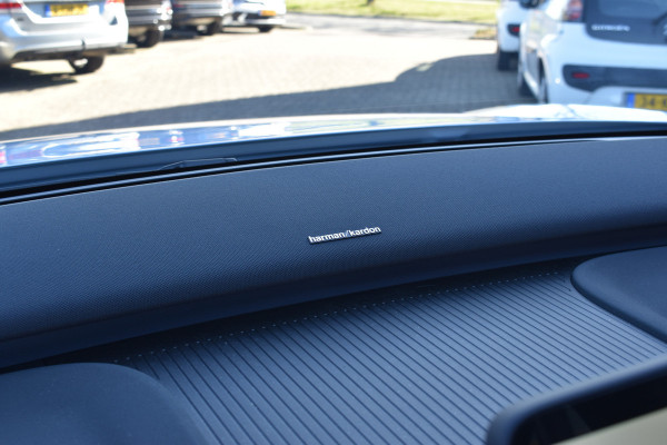 Volvo EX30 Extended Range 272PK Plus 69 kWh | ACC | Blis | H&K | Climate Pack | Camera | 19"LMV