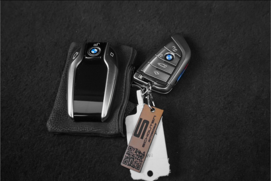 BMW X7 xDrive40i High Ex M-Sport 7P Laser B&W Pano Skylounge Trekhaak Dravit