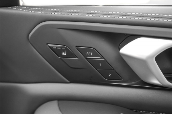 BMW X7 xDrive40i High Ex M-Sport 7P Laser B&W Pano Skylounge Trekhaak Dravit