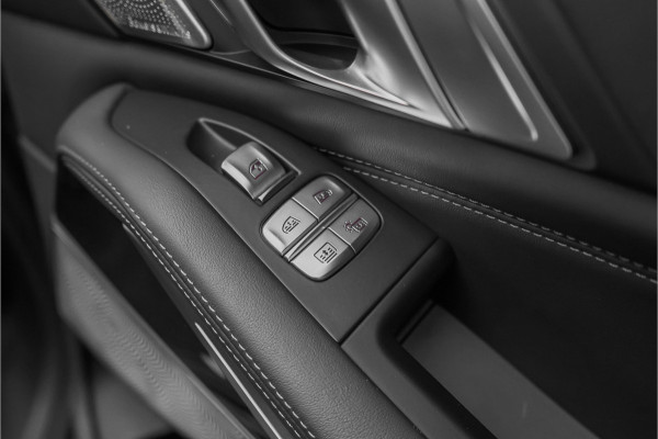 BMW X7 xDrive40i High Ex M-Sport 7P Laser B&W Pano Skylounge Trekhaak Dravit