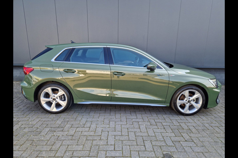 Audi A3 Sportback 35 TFSI S Edition /Pano /Virtual /ACC /Matrix /Sonos
