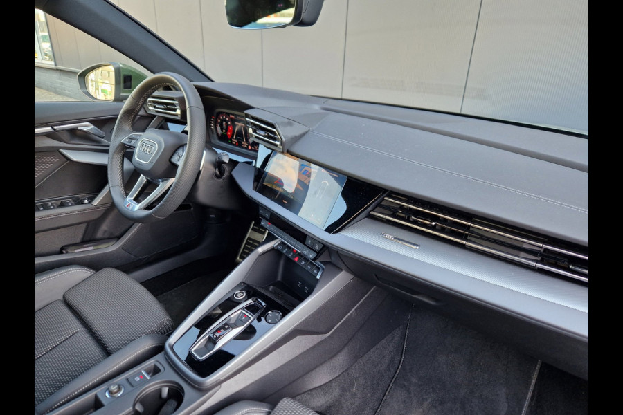 Audi A3 Sportback 35 TFSI S Edition /Pano /Virtual /ACC /Matrix /Sonos