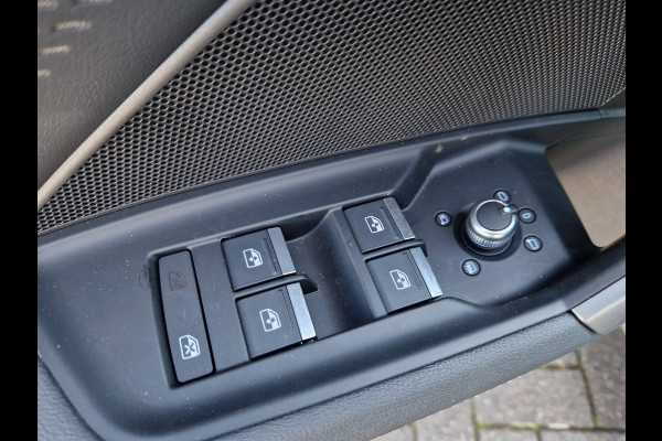 Audi A3 Sportback 35 TFSI S Edition /Pano /Virtual /ACC /Matrix /Sonos