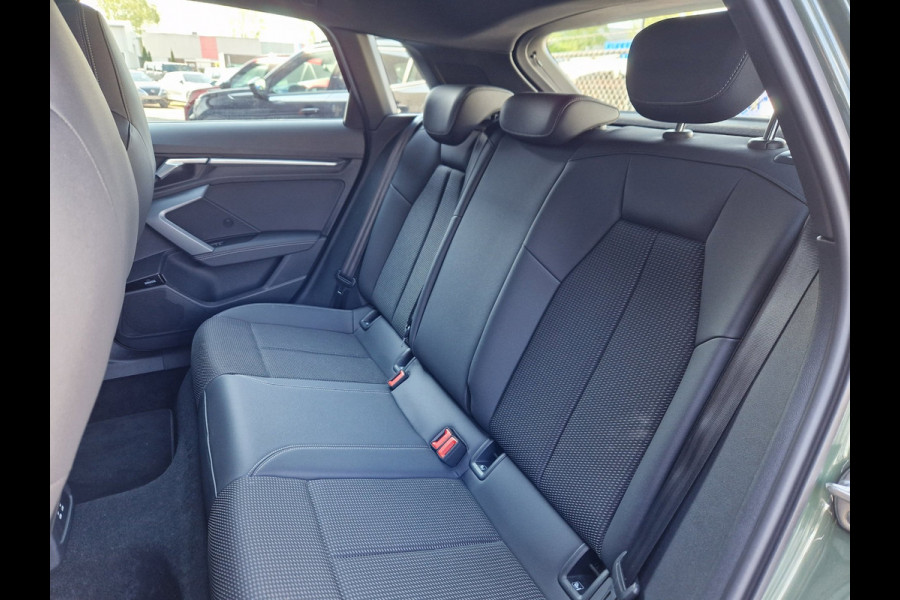 Audi A3 Sportback 35 TFSI S Edition /Pano /Virtual /ACC /Matrix /Sonos