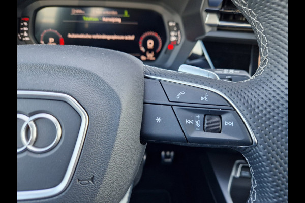 Audi A3 Sportback 35 TFSI S Edition /Pano /Virtual /ACC /Matrix /Sonos
