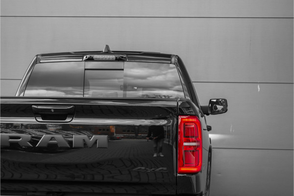 Dodge Ram 1500 Limited H.O. Night LPG Passenger Display Pano 360° Camera