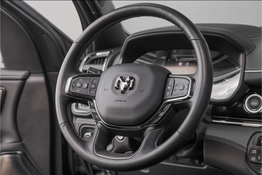 Dodge Ram 1500 Limited H.O. Night LPG Passenger Display Pano 360° Camera