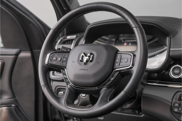 Dodge Ram 1500 Limited H.O. Night LPG Passenger Display Pano 360° Camera