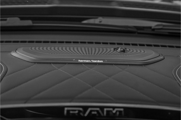 Dodge Ram 1500 Limited H.O. Night LPG Passenger Display Pano 360° Camera