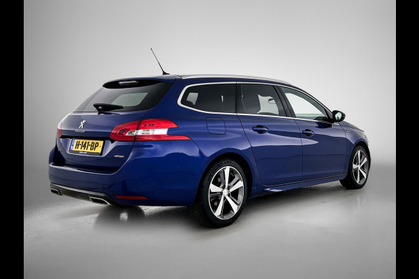 Peugeot 308 SW 1.5 HDi GT-Line *Distributie vv. bij 59.000 km* / Panoramadak / Pdc+Camera / Xenon / Navigatie / 1/2 Leder / Apk 01-2027