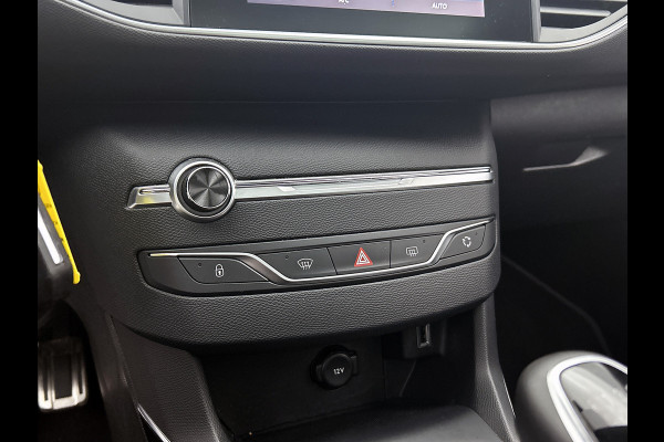 Peugeot 308 SW 1.5 HDi GT-Line *Distributie vv. bij 59.000 km* / Panoramadak / Pdc+Camera / Xenon / Navigatie / 1/2 Leder / Apk 01-2027