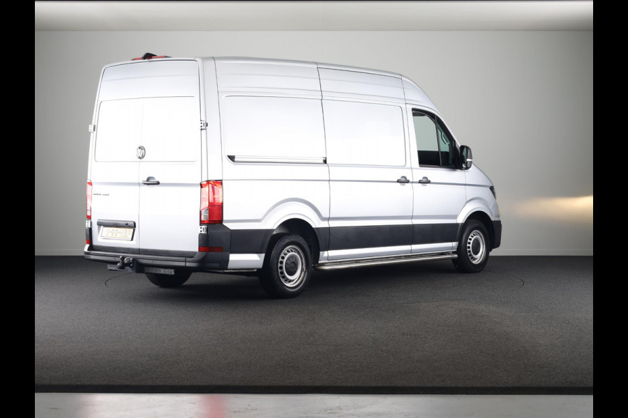 Volkswagen Crafter 35 2.0 TDI L3H3 Highline EURO VI 140 pk | Dode hoek detentie | Trekhaak | Verwarmde voorruit