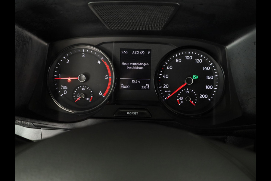 Volkswagen Crafter 35 2.0 TDI L3H3 Highline EURO VI 140 pk | Dode hoek detentie | Trekhaak | Verwarmde voorruit