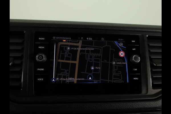 Volkswagen Crafter 35 2.0 TDI L3H3 Highline EURO VI 140 pk | Dode hoek detentie | Trekhaak | Verwarmde voorruit