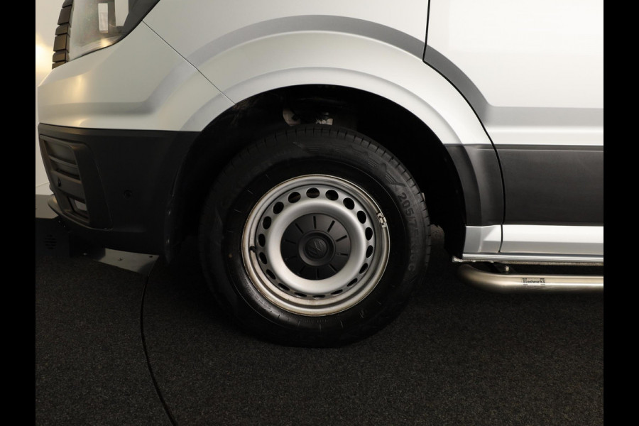 Volkswagen Crafter 35 2.0 TDI L3H3 Highline EURO VI 140 pk | Dode hoek detentie | Trekhaak | Verwarmde voorruit