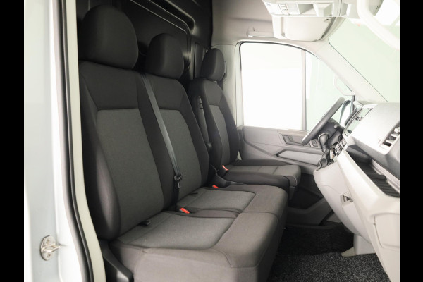 Volkswagen Crafter 35 2.0 TDI L3H3 Highline EURO VI 140 pk | Dode hoek detentie | Trekhaak | Verwarmde voorruit