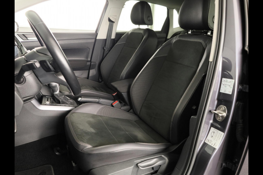 Volkswagen Polo 1.0 TSI Style 95 pk Automaat (DSG) | Navigatie  | Alcantara stoelbekleding | Parkeersensoren| Adaptieve cruise control | Stoelverwarming |