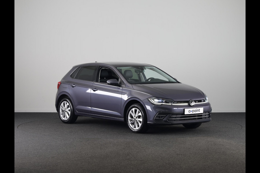 Volkswagen Polo 1.0 TSI Style 95 pk Automaat (DSG) | Navigatie  | Alcantara stoelbekleding | Parkeersensoren| Adaptieve cruise control | Stoelverwarming |