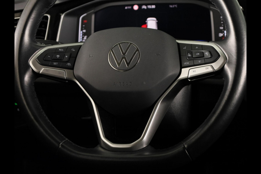 Volkswagen Polo 1.0 TSI Style 95 pk Automaat (DSG) | Navigatie  | Alcantara stoelbekleding | Parkeersensoren| Adaptieve cruise control | Stoelverwarming |