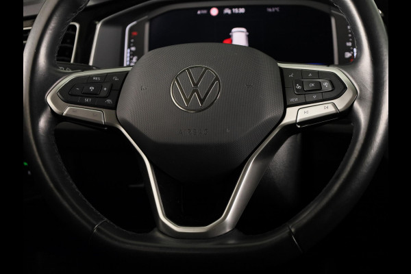 Volkswagen Polo 1.0 TSI Style 95 pk Automaat (DSG) | Navigatie  | Alcantara stoelbekleding | Parkeersensoren| Adaptieve cruise control | Stoelverwarming |