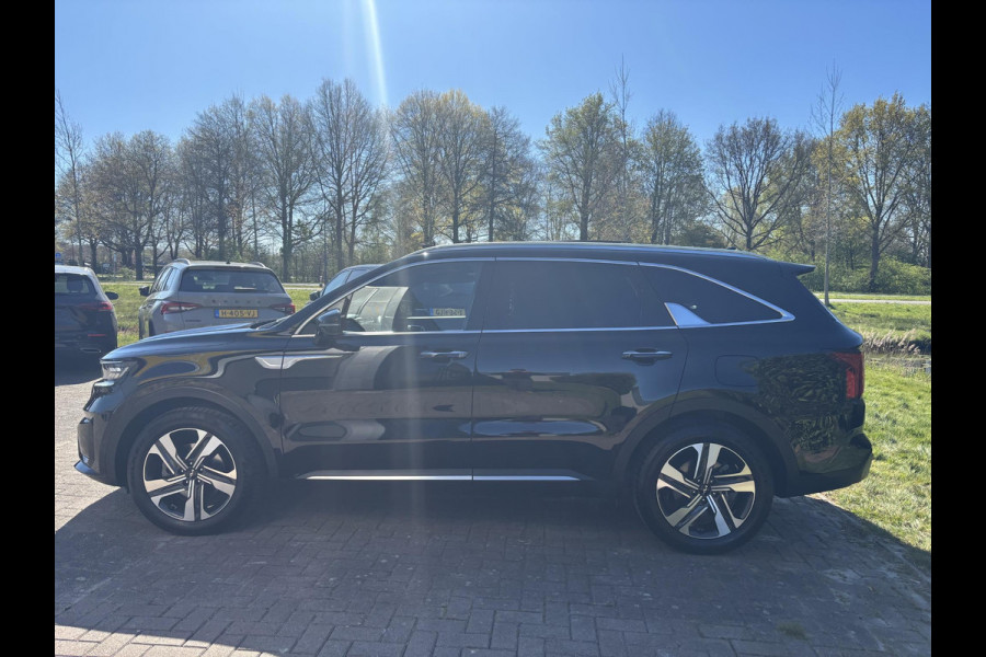 Kia Sorento 1.6 T-GDI Plug-in Hybrid 4WD ExecutiveLine 5p. | Panoramadak | Vol leder | Bose audio | Geuheugenstoelen | Dealer onderhouden