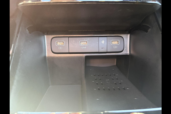 Kia Sorento 1.6 T-GDI Plug-in Hybrid 4WD ExecutiveLine 5p. | Panoramadak | Vol leder | Bose audio | Geuheugenstoelen | Dealer onderhouden
