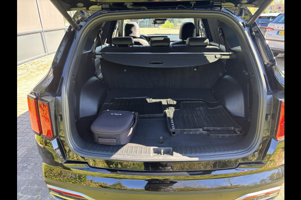 Kia Sorento 1.6 T-GDI Plug-in Hybrid 4WD ExecutiveLine 5p. | Panoramadak | Vol leder | Bose audio | Geuheugenstoelen | Dealer onderhouden