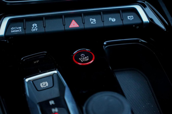 Audi e-tron GT RS 93 kWh 600 PK / 4Wiel Sturing / Massage / Luchtvering / B&O