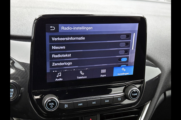 Ford Fiesta 1.0 EcoBoost ST-Line (NAVIGATIE, CARPLAY, LED, STUURBEDIENING, PARKEERSENSOREN, 1e EIGENAAR, GOED ONDERHOUDEN)