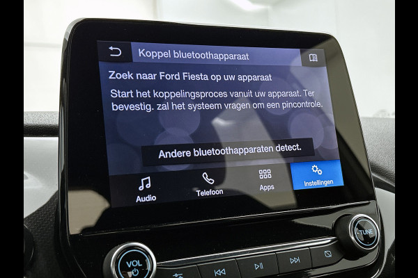 Ford Fiesta 1.0 EcoBoost ST-Line (NAVIGATIE, CARPLAY, LED, STUURBEDIENING, PARKEERSENSOREN, 1e EIGENAAR, GOED ONDERHOUDEN)