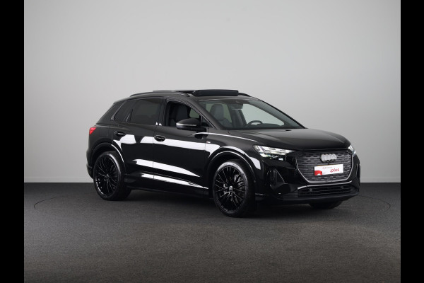 Audi Q4 e-tron 45 quattro S Edition Competition 82 kWh Panoramadak | 360 Camera | Adaptieve cruise control | Sfeerverlichting |