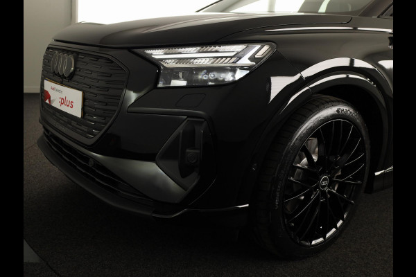 Audi Q4 e-tron 45 quattro S Edition Competition 82 kWh Panoramadak | 360 Camera | Adaptieve cruise control | Sfeerverlichting |