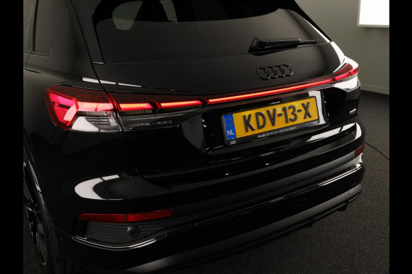 Audi Q4 e-tron 45 quattro S Edition Competition 82 kWh Panoramadak | 360 Camera | Adaptieve cruise control | Sfeerverlichting |