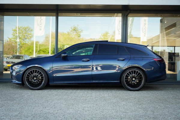 Mercedes-Benz CLA-Klasse Shooting Brake 180 d / Aut / Pano / Sfeerverlichting / Leder