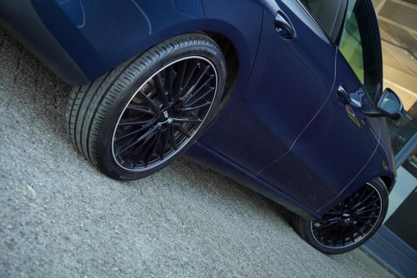 Mercedes-Benz CLA-Klasse Shooting Brake 180 d / Aut / Pano / Sfeerverlichting / Leder