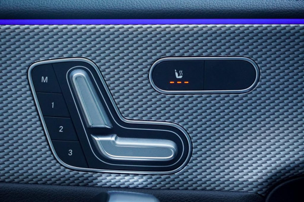 Mercedes-Benz CLA-Klasse Shooting Brake 180 d / Aut / Pano / Sfeerverlichting / Leder