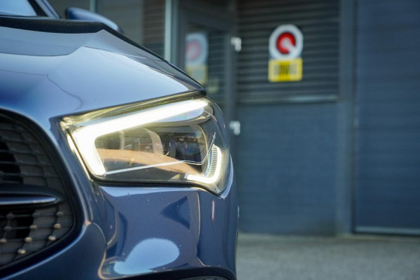 Mercedes-Benz CLA-Klasse Shooting Brake 180 d / Aut / Pano / Sfeerverlichting / Leder