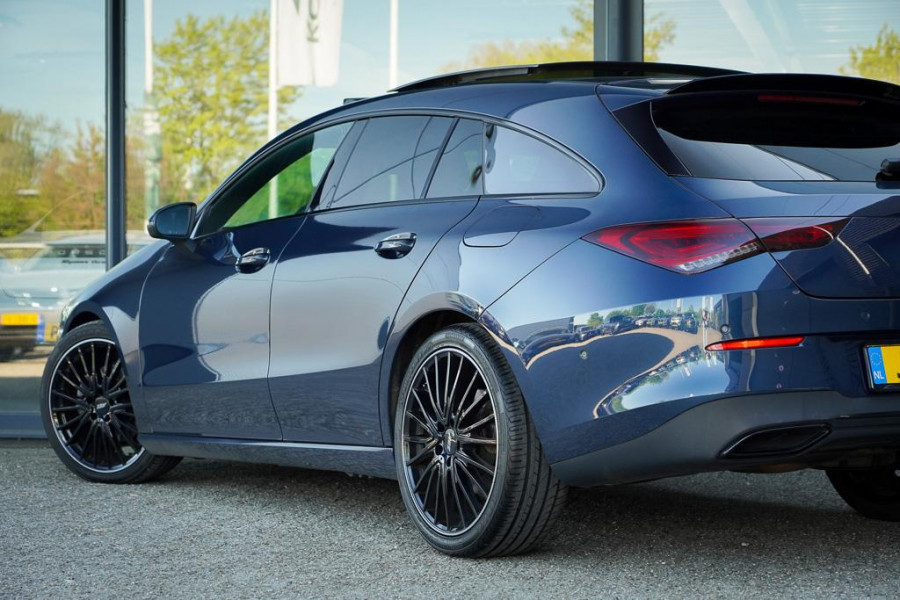 Mercedes-Benz CLA-Klasse Shooting Brake 180 d / Aut / Pano / Sfeerverlichting / Leder