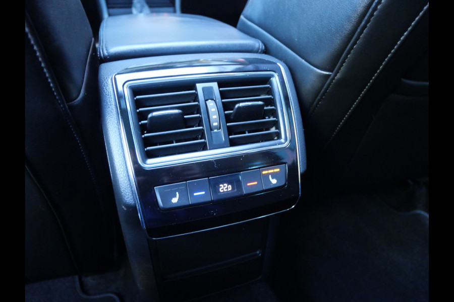 Škoda Superb Combi 1.4 TSI iV STYLE BUSINESS | PANORAMA | LEER | TREKHAAK | PHEV | BTW-AUTO | SOH 85%!!