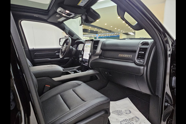 Dodge Ram 5.7 V8 Hemi 4x4 Crew Cab Sport