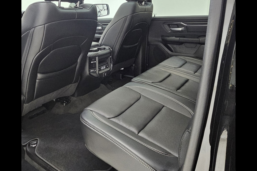 Dodge Ram 5.7 V8 Hemi 4x4 Crew Cab Sport