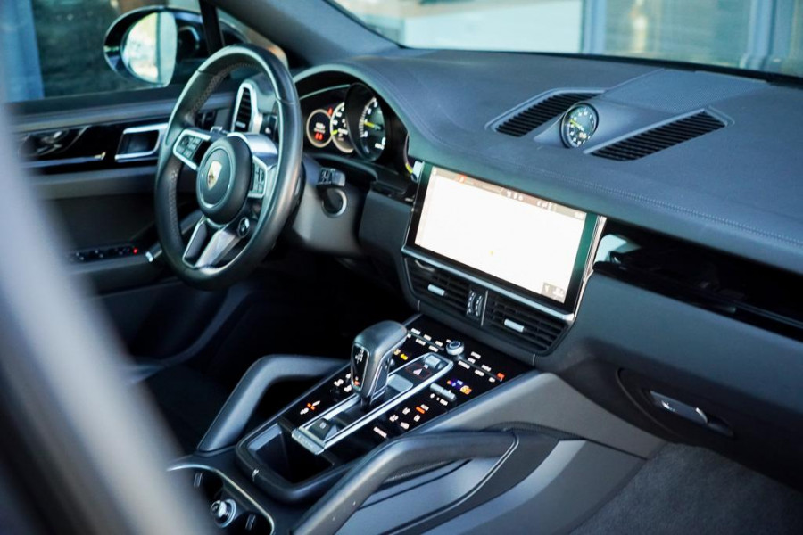 Porsche Cayenne Coupé 3.0 E-Hybrid / Adaptive Cruise / Sportstoelen / Stoelverwarming + Ventilatie / Incl BTW