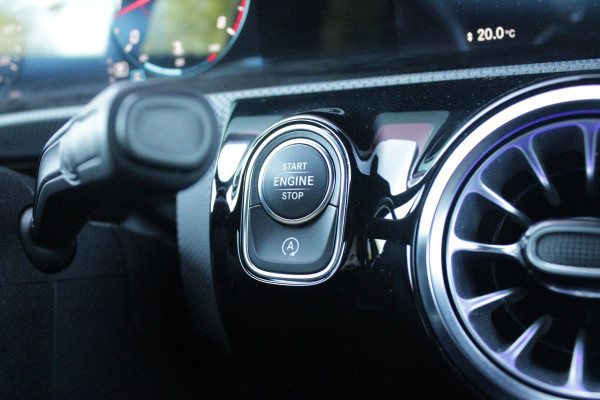 Mercedes-Benz A-Klasse 180 BUSINESS SOLUTION AMG | PANORAMA SCHUIF/KANTEL DAK | SFEER VERLICHTING | ELEKTRISCH VERSTELBARE VOORSTOELEN MET GEHEUGEN FUNCTIE | STOEL VERWARMING OP BEIDE VOORSTOELEN | MULTIBEAM LED KOPLAMPEN | ACHTERUITRIJ CAMERA | APPLE CARPLAY/ANDROID AUTO | NAVIGATIE | KEYLESS GO | CRUISE CONTROL | NIGHT PAKKET | VERKEERSLICHTEN WEERGAVE | 17" LICHTMETALEN VELGEN AMG | HEMELBEKLEDING ZWART | MBUX MULTIMEDIA SYSTEEM | SPORTSTOELEN | PARKEERSENSOREN VOOR + ACHTER |