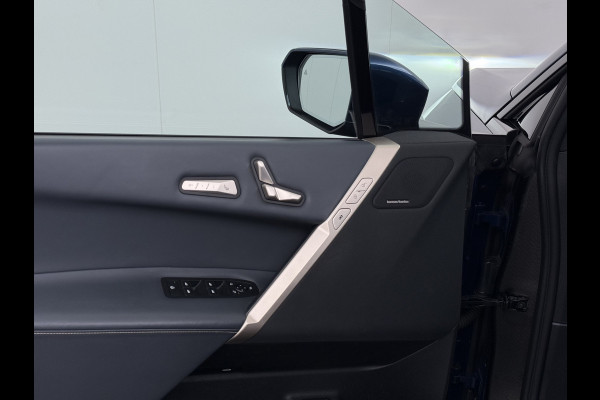 BMW iX xDrive40 326pk Soh 100% Leer-Suite+Massage+Ventilatie PanoDak Laser-LED 22"lm Wegklapb.-Trekhaak Soft-Close-aut. Adaptive-Cruise AWD Digital-Key Connected-Drive Android Apple CarplayWarmte-comfort-pack AchteruitRij-Assist Co-Pilot-Pack Drive-Assist Zwarte-Hemel 4WD Uitwijkassist Keyless Stuur+Bank+Stoel-Verwarmd DAB Orig.NLse auto 1e Eigenaar 2.500kg Trekvermogen (630Nm)!  € 106.000,- nieuw  Nét beurt gehad (163.340km)
