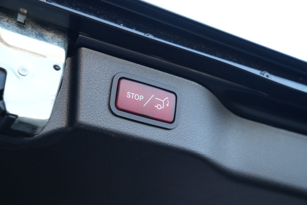 Mercedes-Benz Eqv 300 L2 90kWh 204pk - 2x Schuif - Stoel/Stuurverwarming - Stoelkoeling - Elek Schuifeuren - Blindspot - Multibeam - Rijklaar